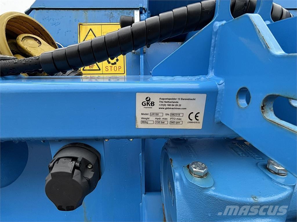  GKB Lapų smulkintuvas グリーンローラ