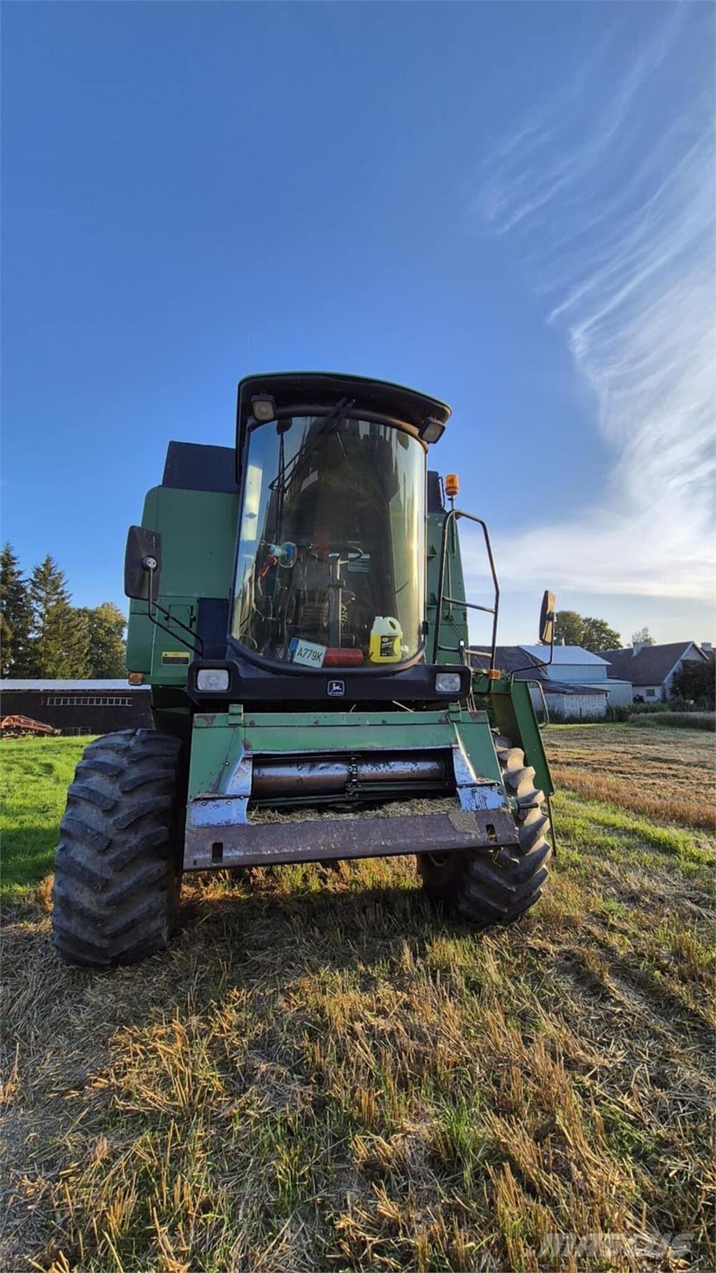 John Deere 1177 コンバイン
