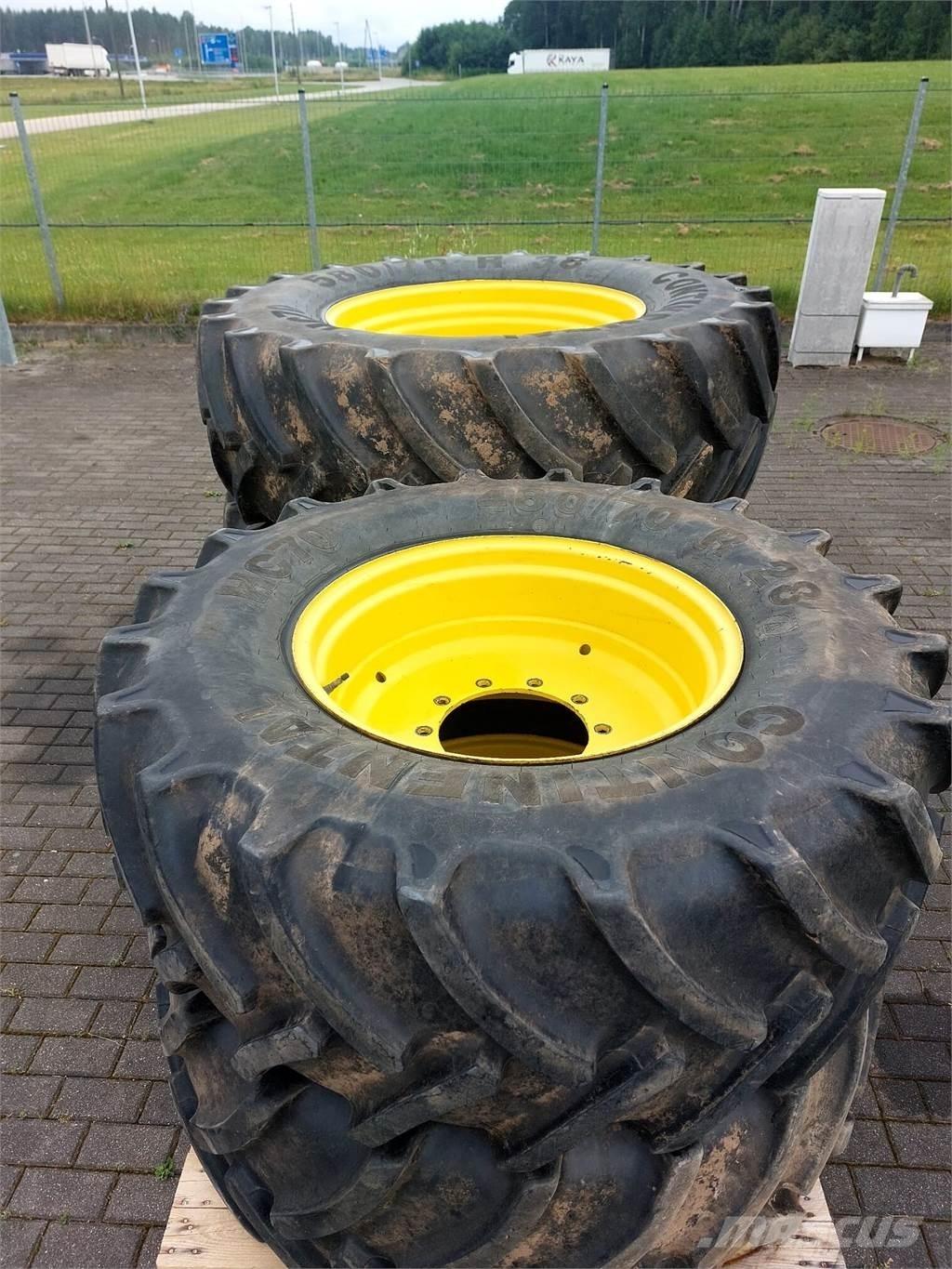 John Deere 6140R トラクター