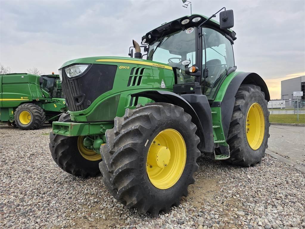 John Deere 6190R トラクター