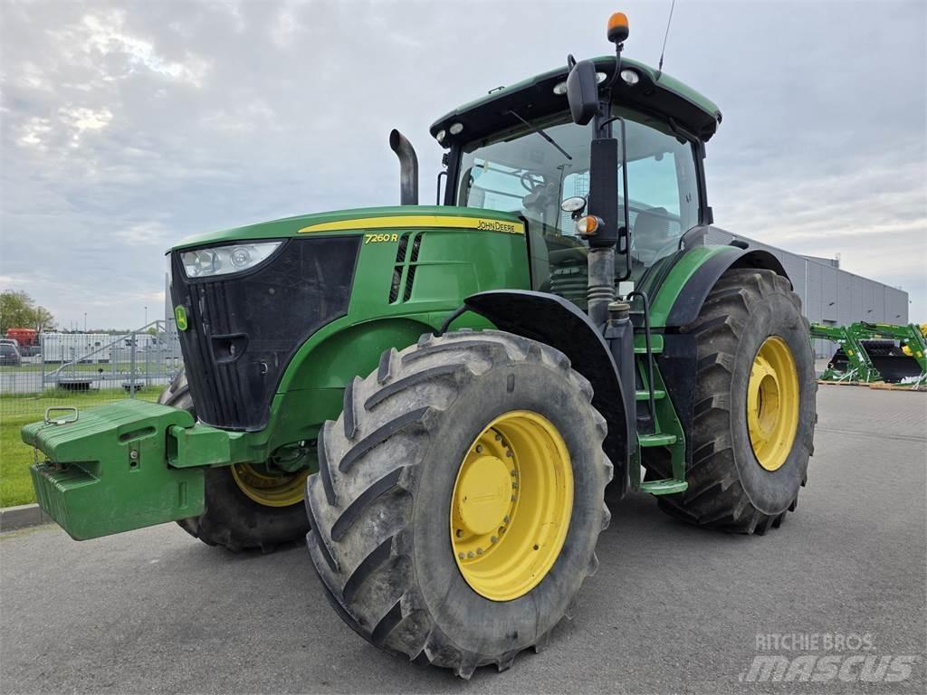 John Deere 7260R トラクター