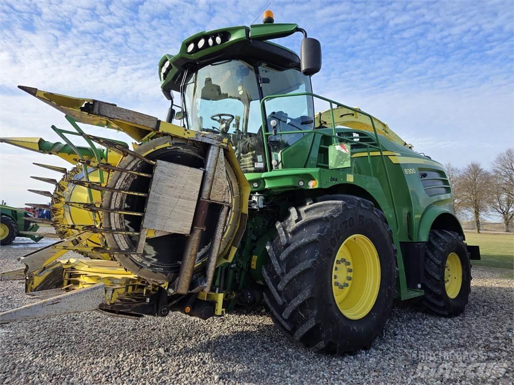 John Deere 8300 自走式フォレージハーベスター