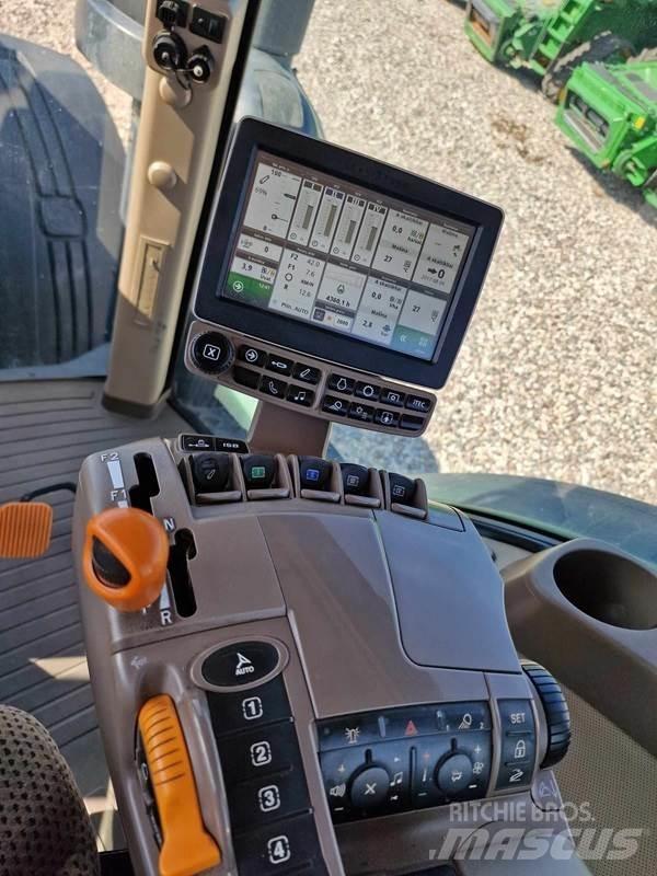 John Deere 8370R トラクター