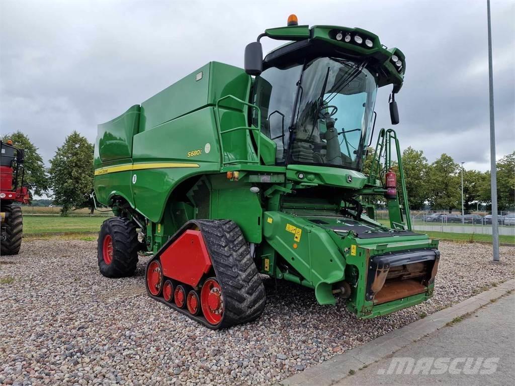 John Deere S680 コンバイン