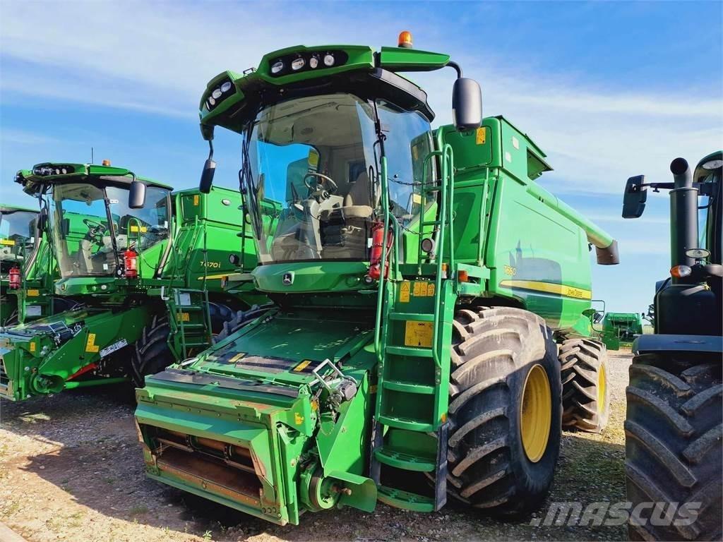 John Deere T660 コンバイン