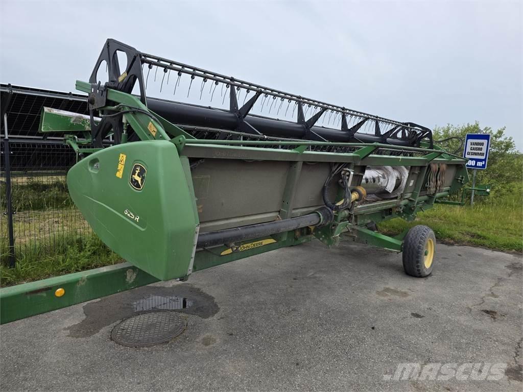 John Deere T670 コンバイン
