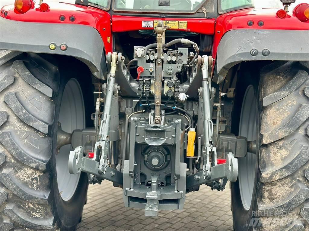 Massey Ferguson 6490 トラクター