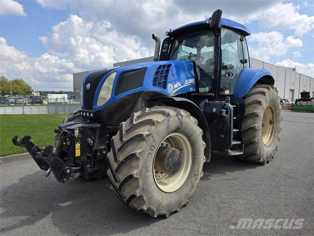 New Holland T8.390 トラクター
