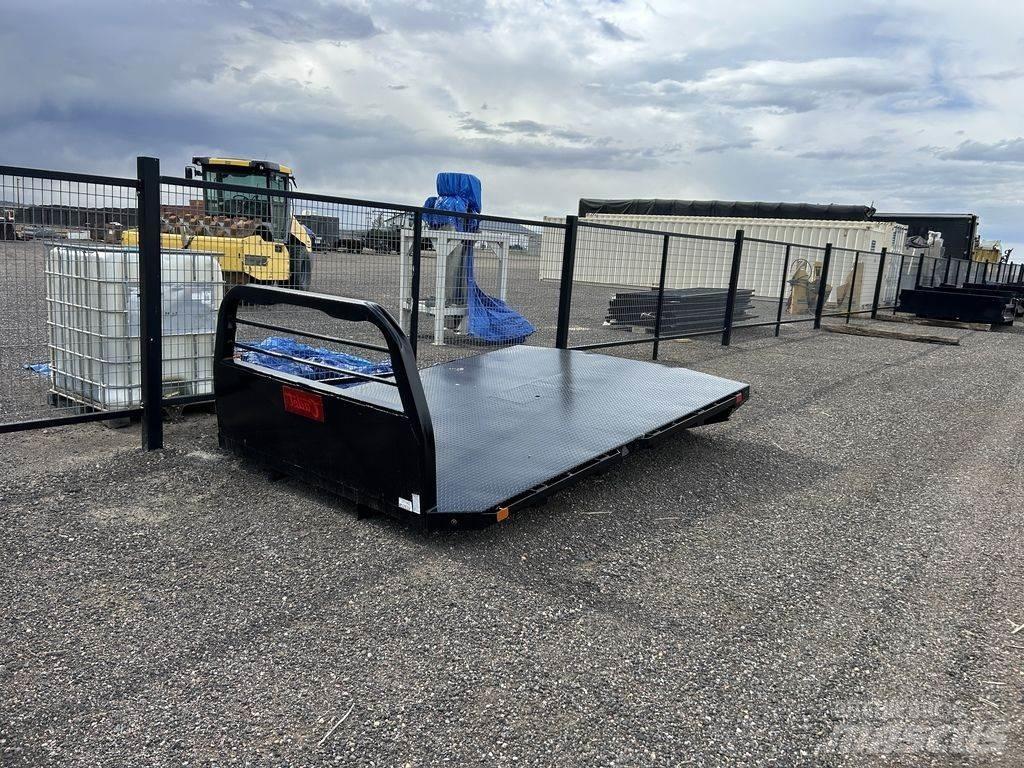  Cadet Flatbed プラットフォーム
