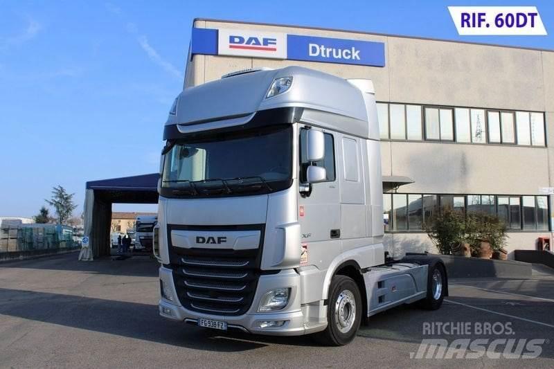 DAF XF 530 FT 60 DT 中古トラクターヘッド | トレーラーヘッド