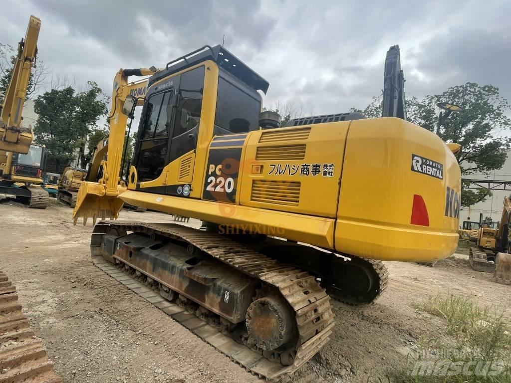 Komatsu PC 220 大型油圧ショベル12t以上（パワーショベル・ユンボ）