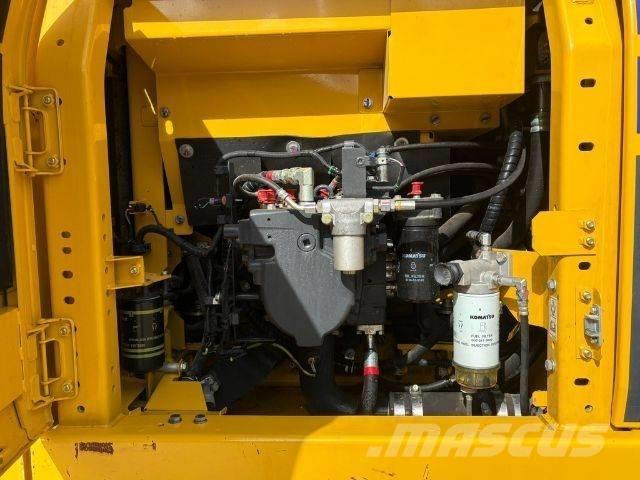 Komatsu PC 210 LC-11 大型油圧ショベル12t以上（パワーショベル・ユンボ）