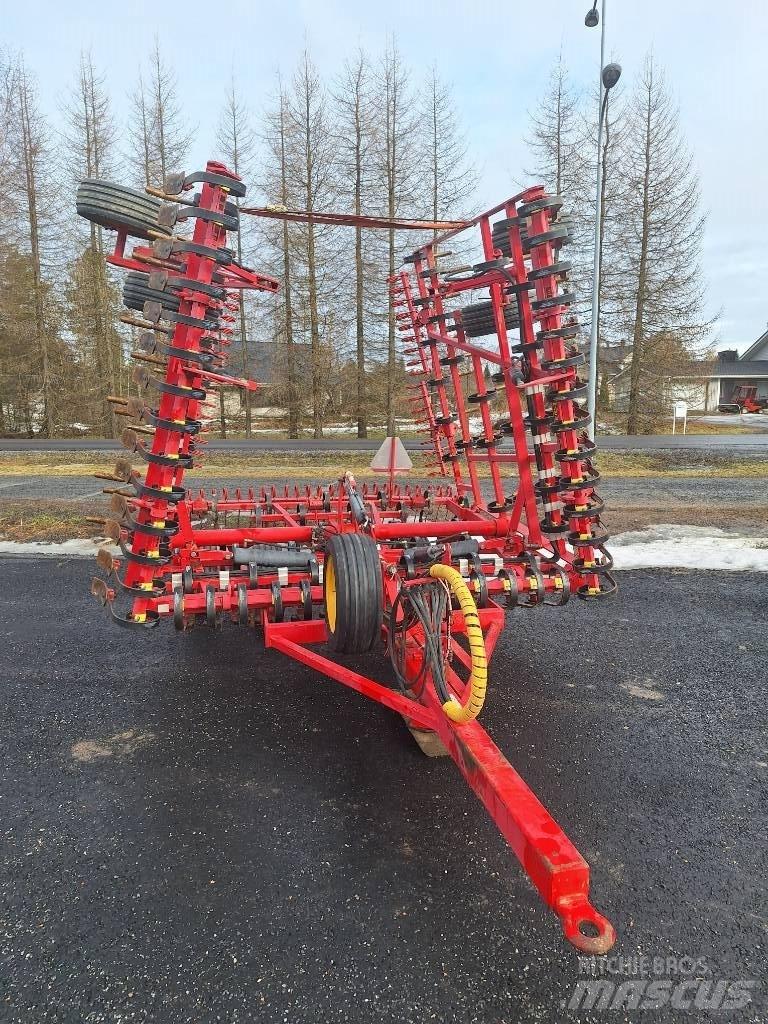 Väderstad NZE 700 ハロー