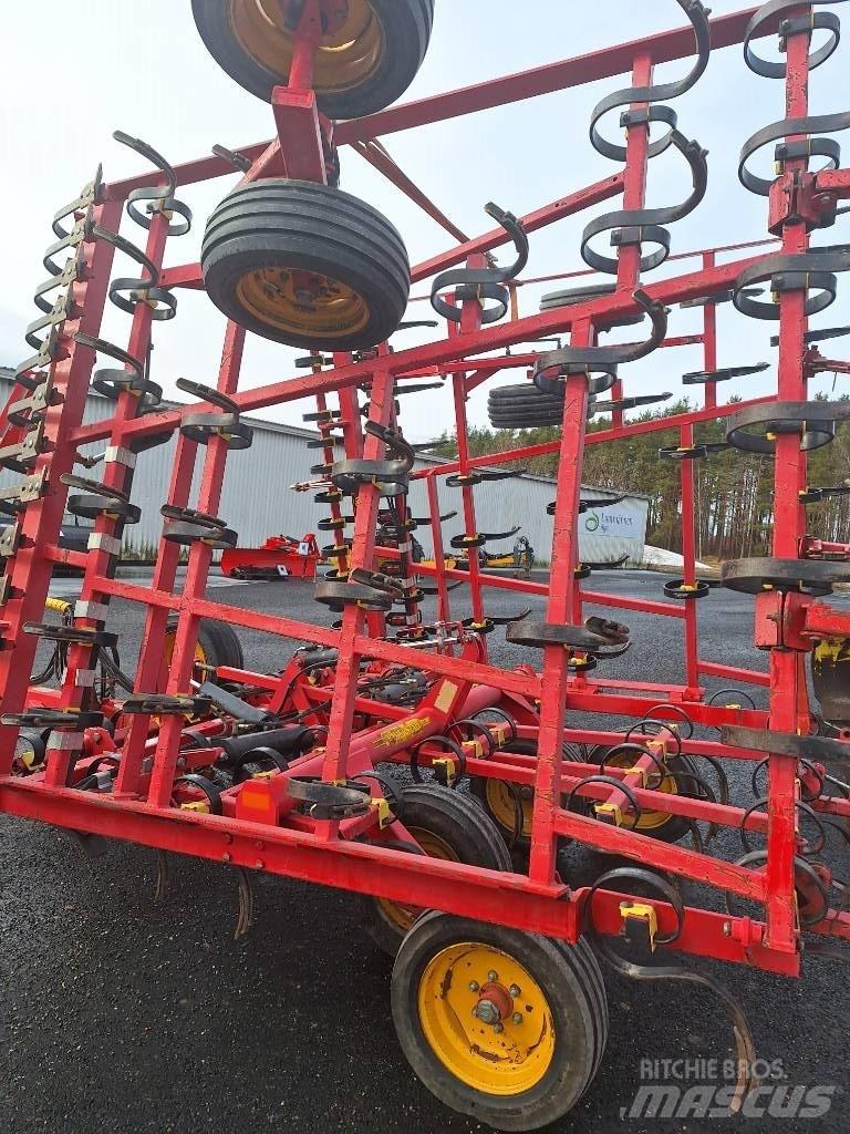 Väderstad NZE 700 ハロー