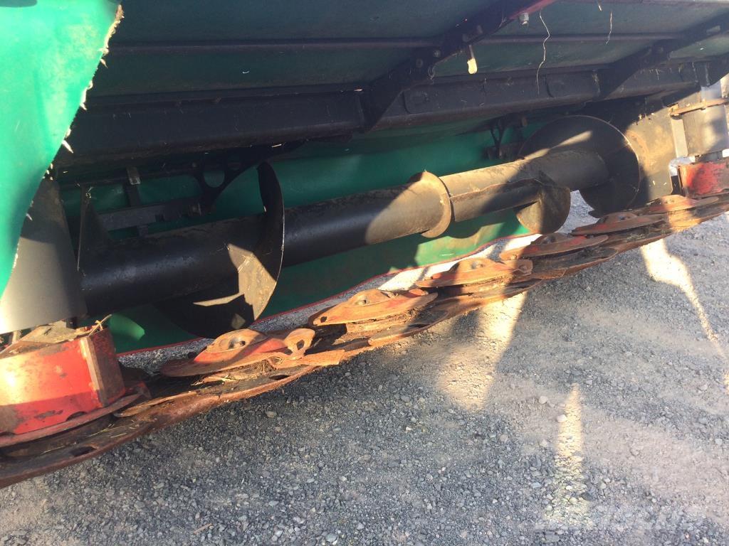 Kverneland 2832 FS 芝刈り機