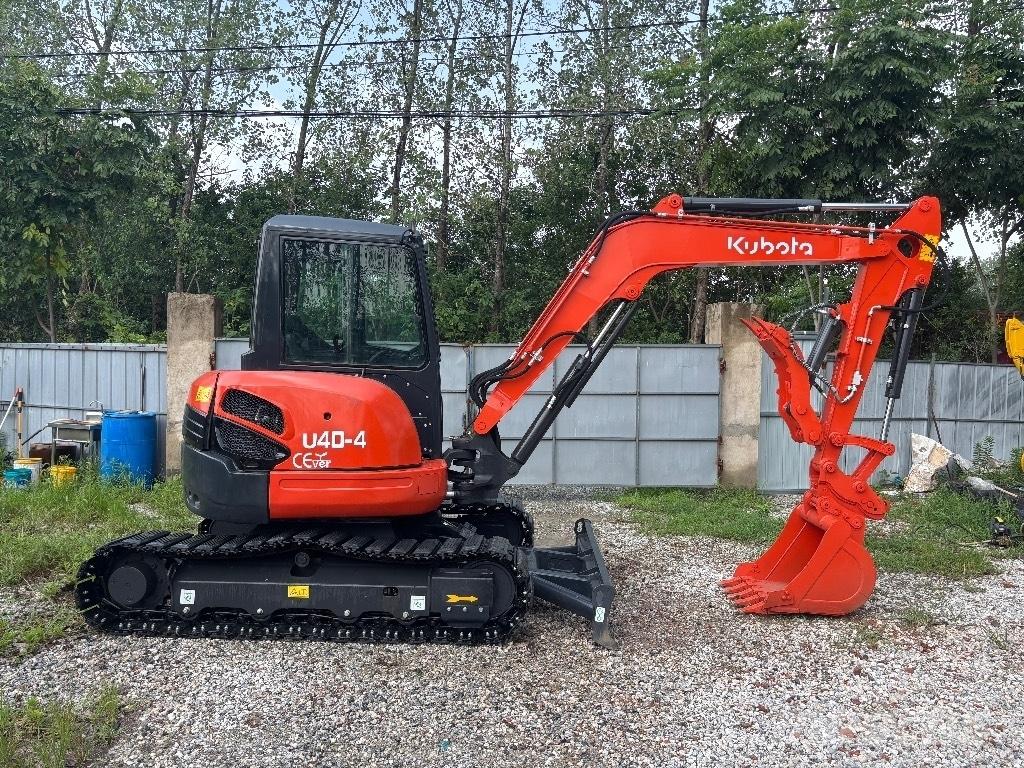Kubota U 40 ミニ油圧ショベル 7t以下（ミニユンボ・ミニディガー）
