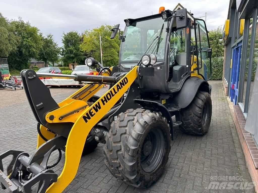 New Holland W 80 C 多目的ローダー