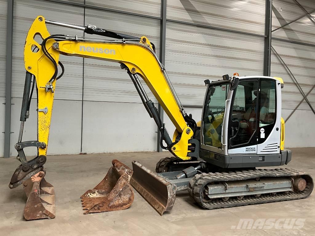 Neuson EZ 80 ミニ油圧ショベル 7t以下（ミニユンボ・ミニディガー）