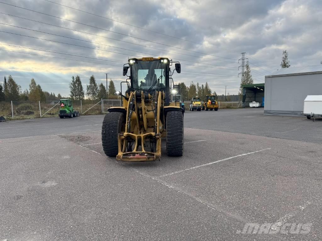 CAT 926M ホイールローダー・タイヤショベル