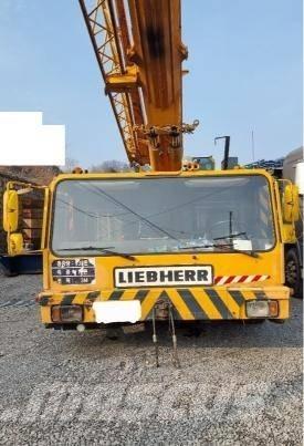 Liebherr LTM 1200 オールテレーンクレーン