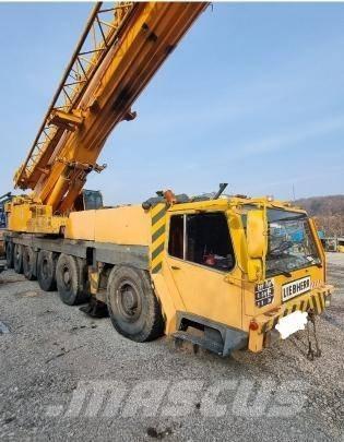 Liebherr LTM 1200 オールテレーンクレーン