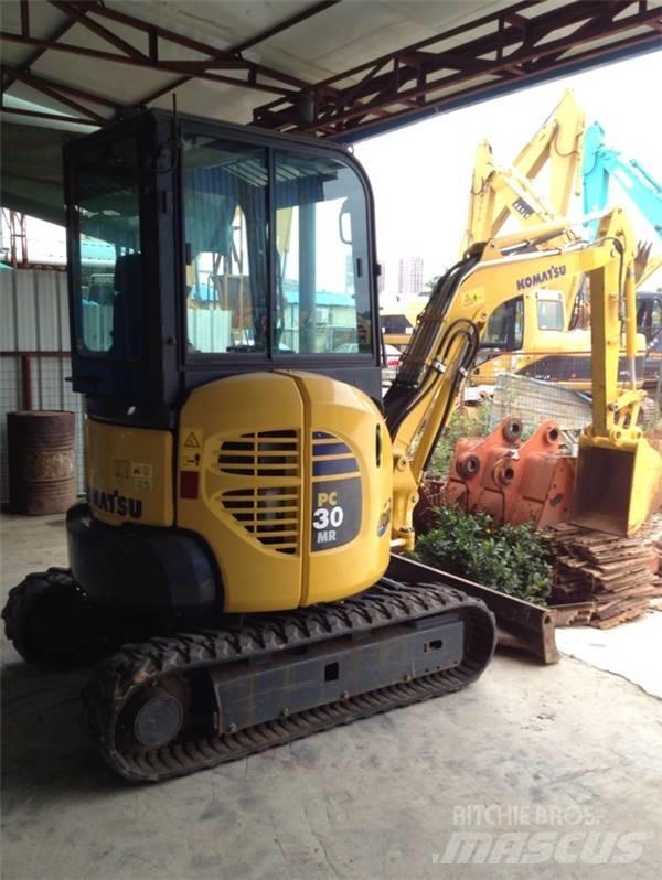 Komatsu PC 30 MR-3 ミニ油圧ショベル 7t以下（ミニユンボ・ミニディガー）