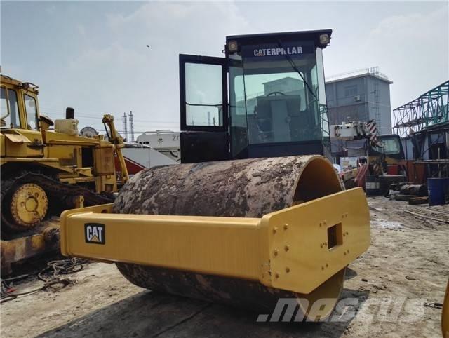 CAT CS 56 B 振動ローラ