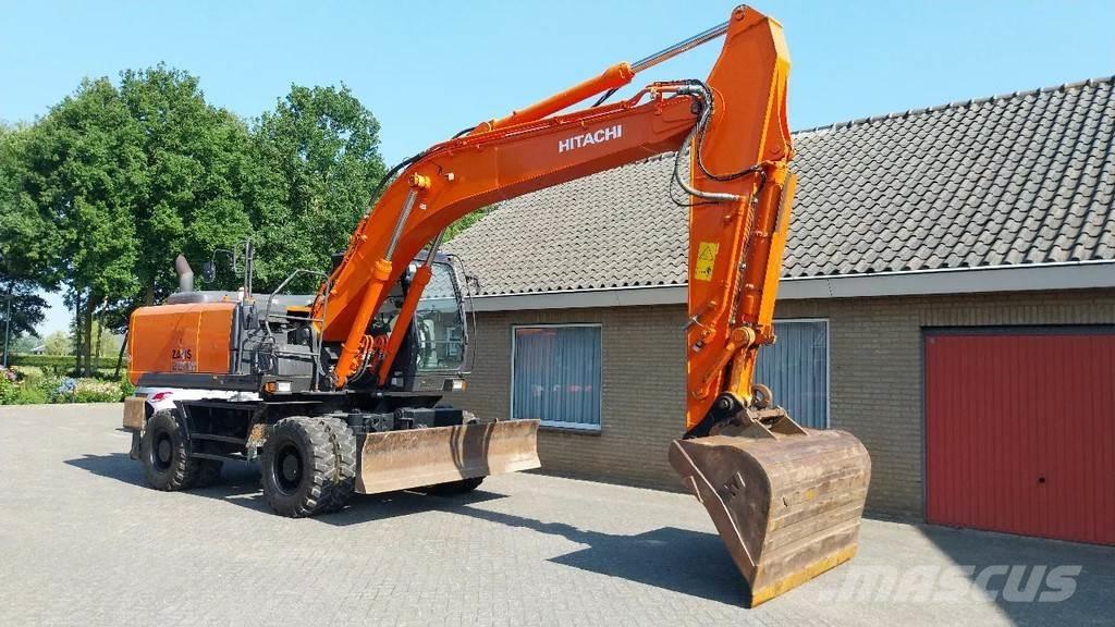 Hitachi ZX220W-5B ホイール式油圧ショベル（パワーショベル・ユンボ・バックホー）