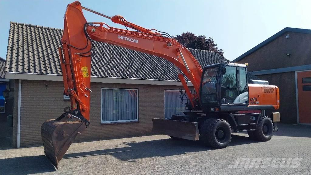 Hitachi ZX220W-5B ホイール式油圧ショベル（パワーショベル・ユンボ・バックホー）