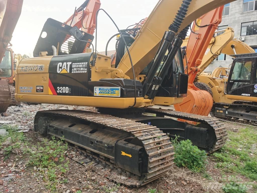 CAT 320 D2 大型油圧ショベル12t以上（パワーショベル・ユンボ）