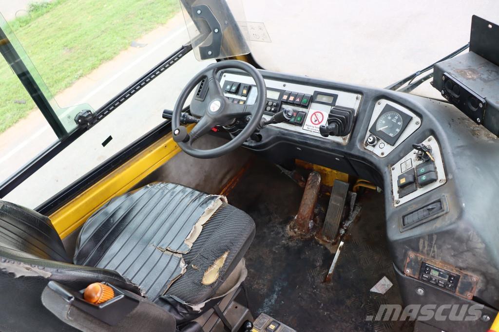 Terberg BC182 ターミナルトラクター