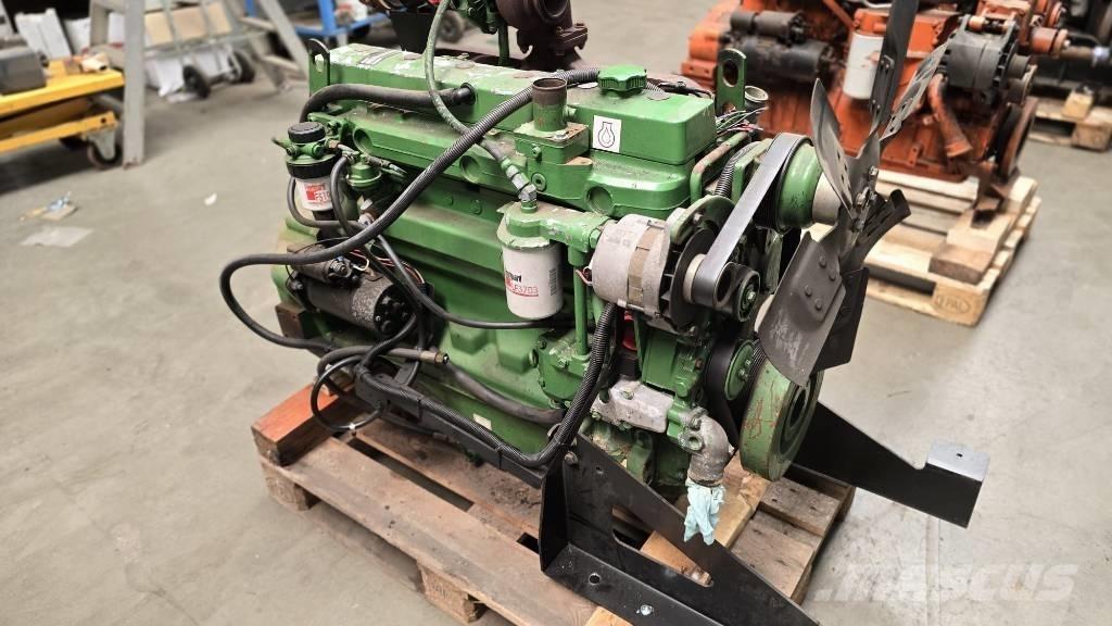 John Deere 6068HF150 エンジン