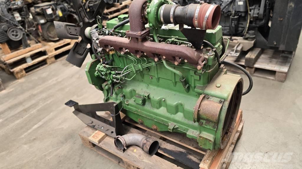 John Deere 6068HF150 エンジン