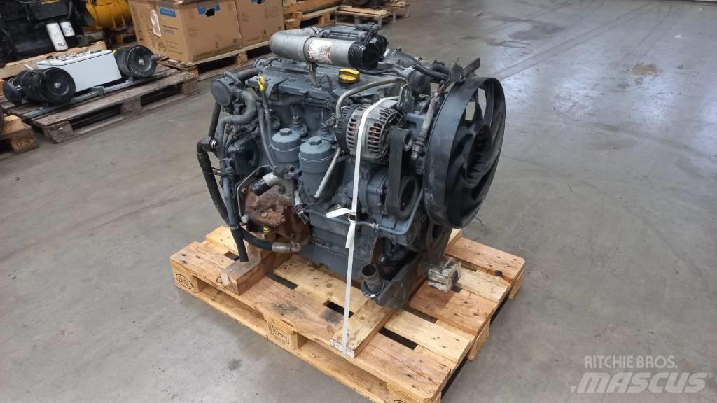 Deutz TCD2012L042VM エンジン