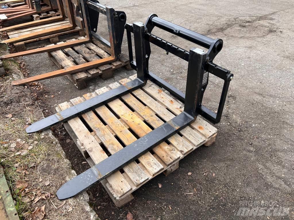 Manitou Forks その他ローダーアクセサリー・アタッチメント