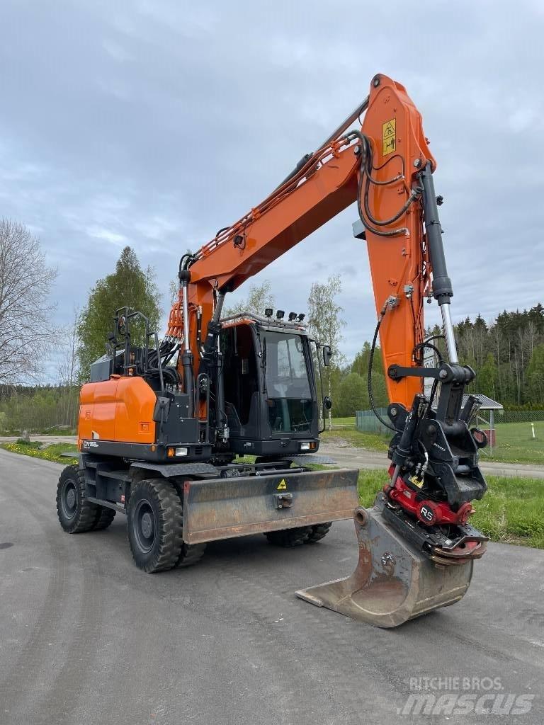 Doosan DX 165 W ホイール式油圧ショベル（パワーショベル・ユンボ・バックホー）