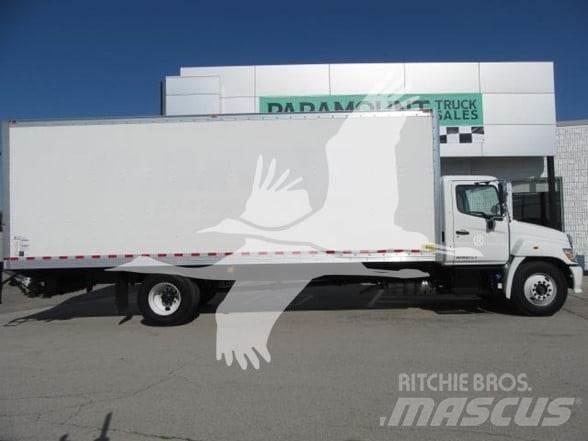 Hino L7 建設機械 -　その他