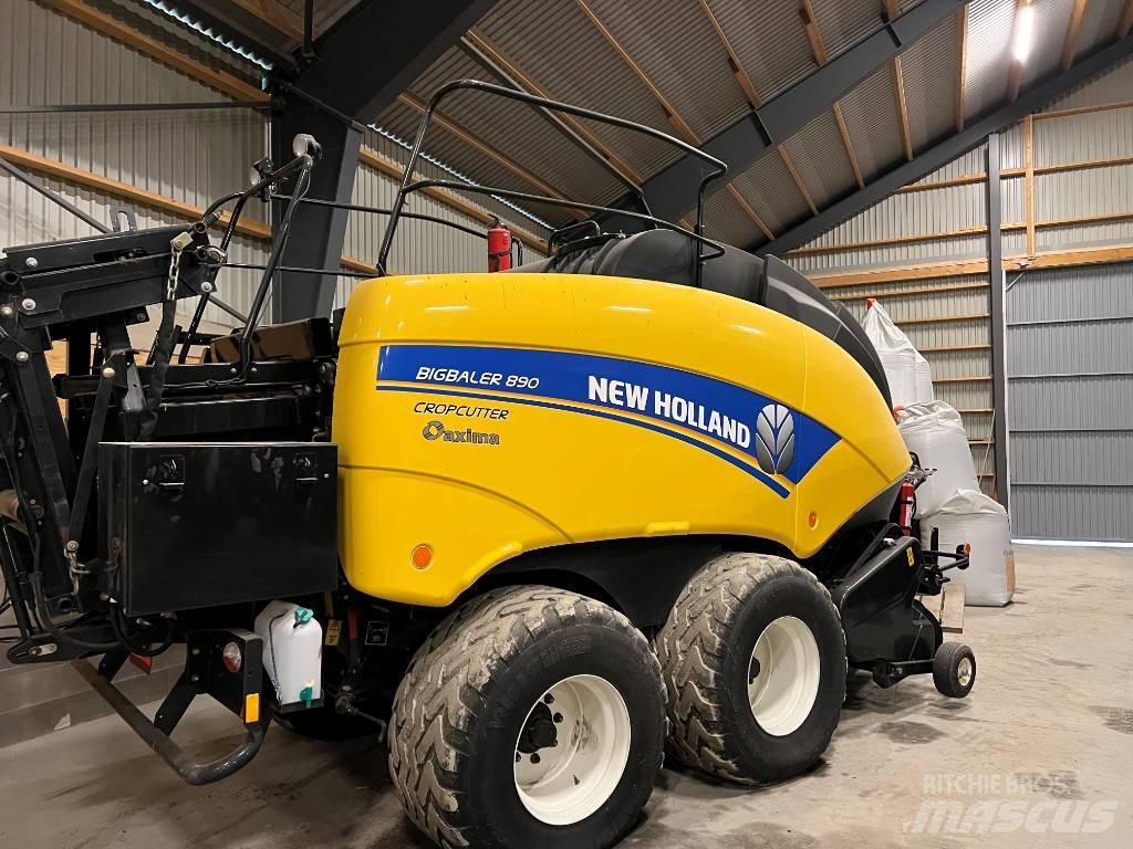 New Holland BB 890 スクエアベーラー