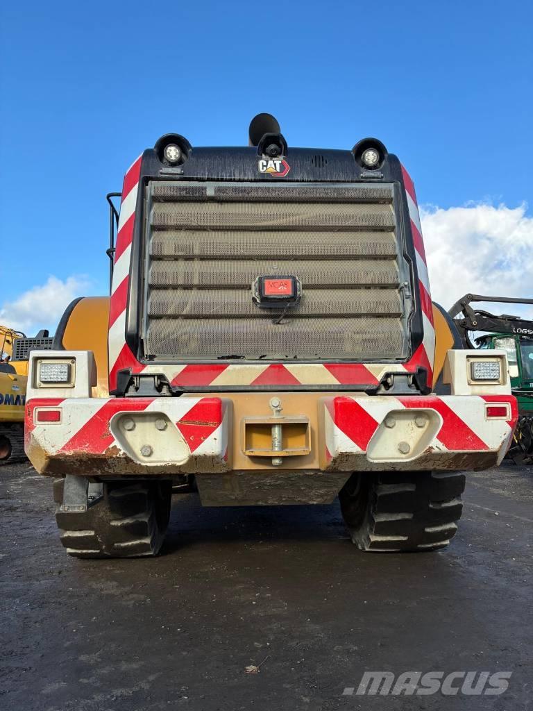 CAT 966 ホイールローダー・タイヤショベル