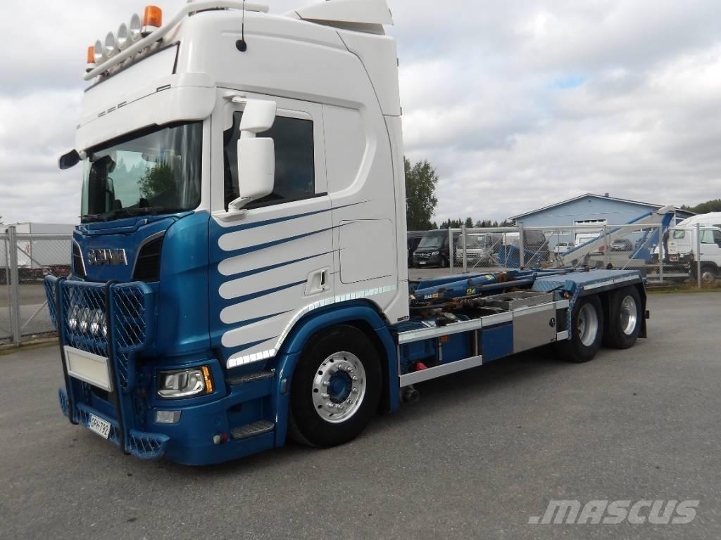 Scania R580 6x2 アームロール