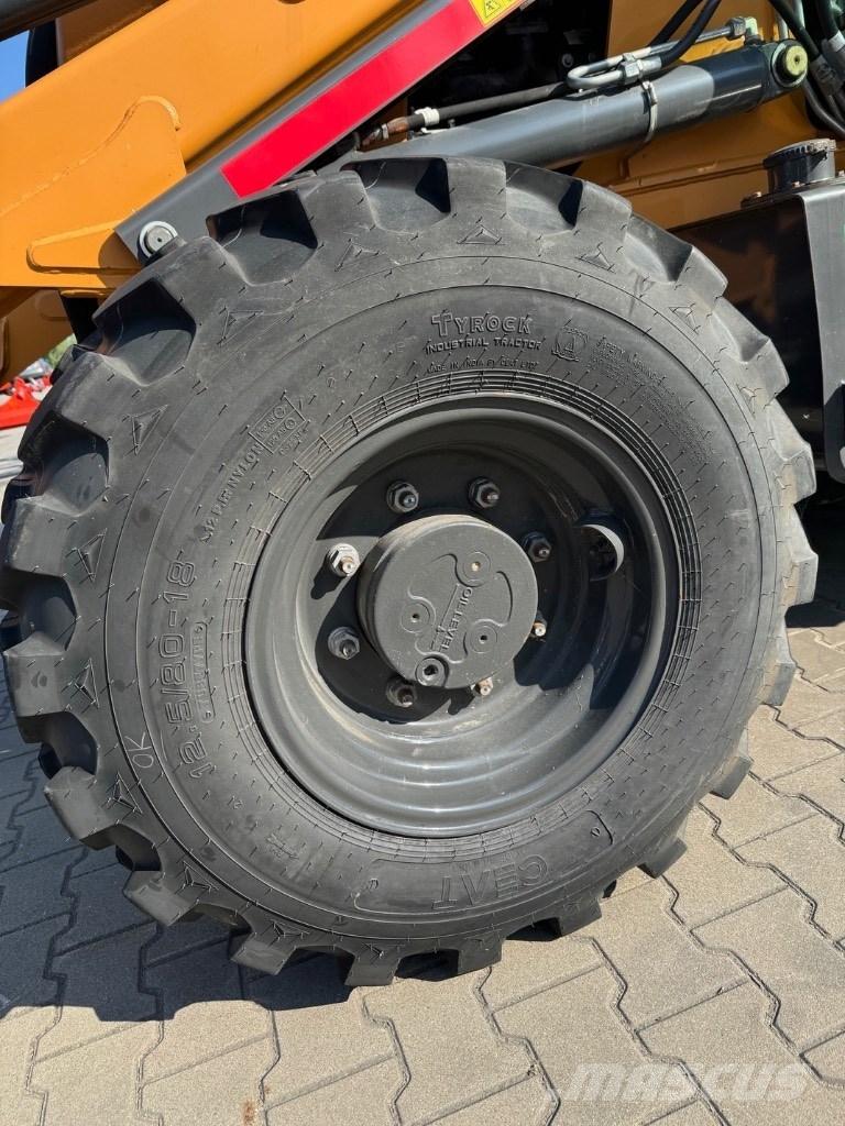 CASE 851 EX 4WD Pro バックホーローダー