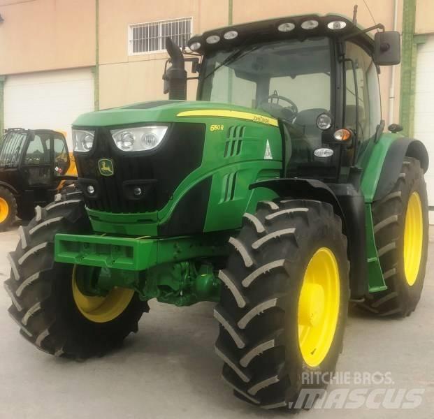 John Deere 6150 R トラクター