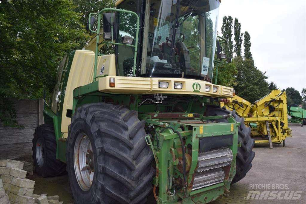Krone BIG X V12 自走式フォレージハーベスター