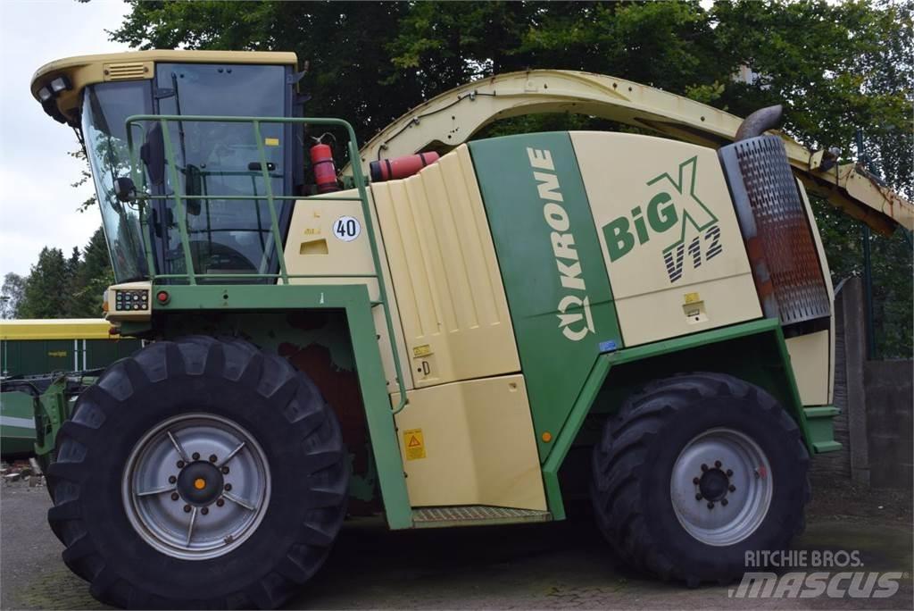 Krone BIG X V12 自走式フォレージハーベスター