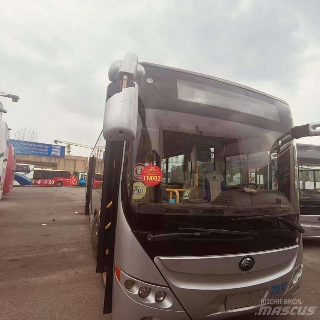 Yutong ZK6120DHNGAA 路線バス