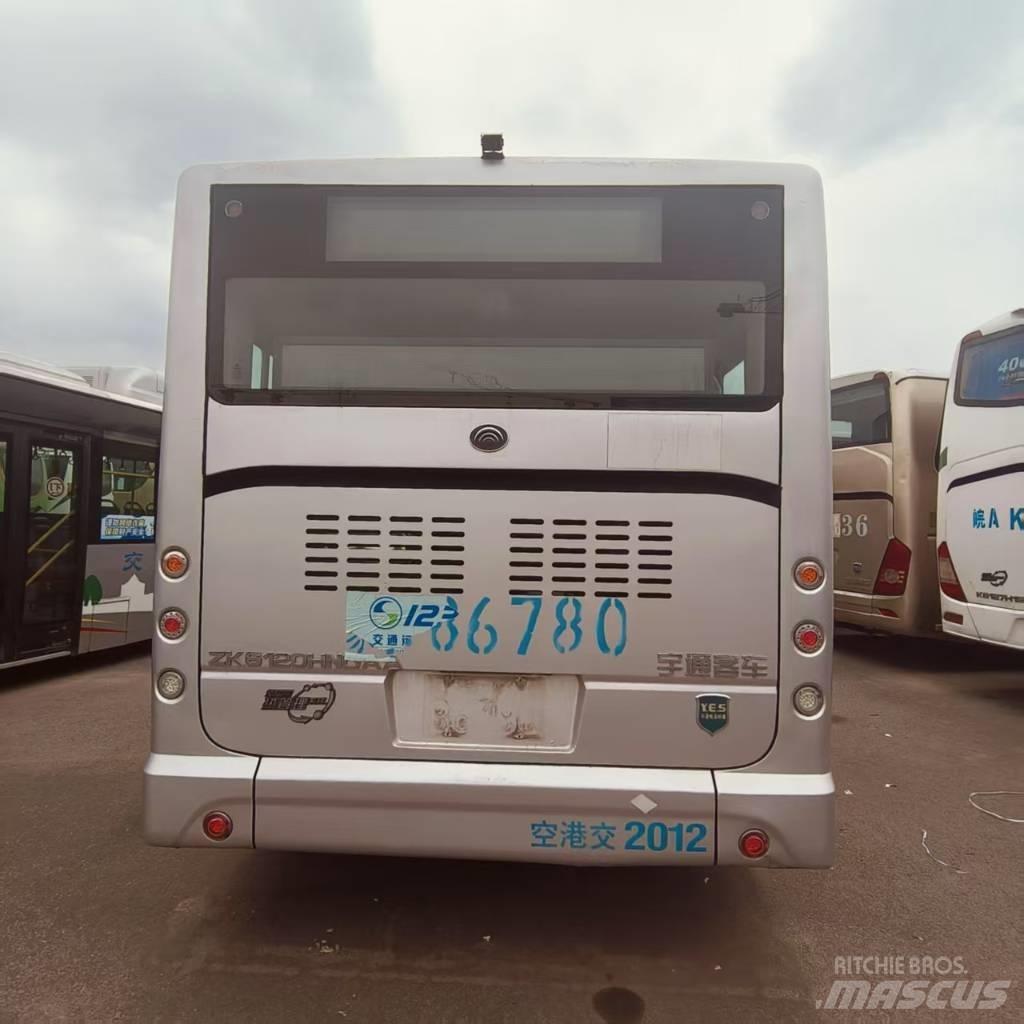 Yutong ZK6120DHNGAA 路線バス