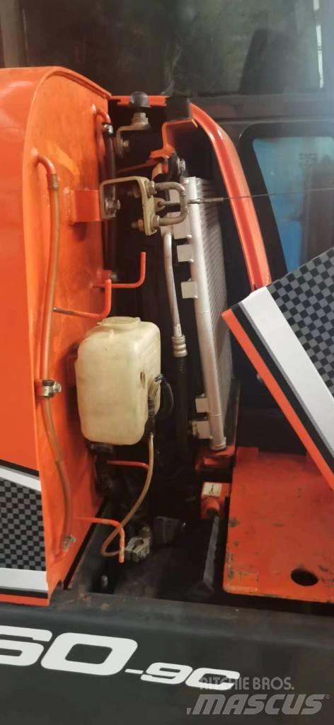 Doosan 60-9c 大型油圧ショベル12t以上（パワーショベル・ユンボ）