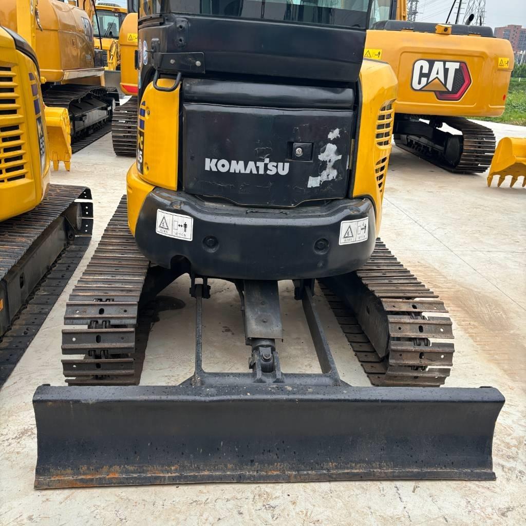 Komatsu PC 35 MR ミニ油圧ショベル 7t以下（ミニユンボ・ミニディガー）