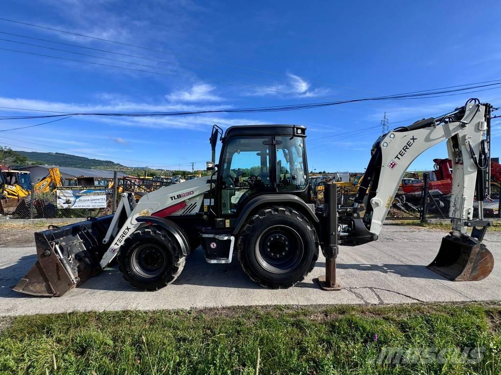Terex TLB 890 PM バックホーローダー