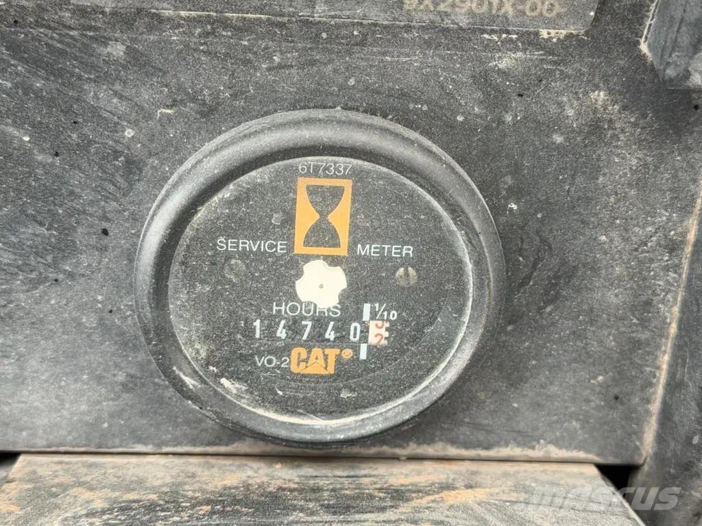 CAT IT 12 B ホイールローダー・タイヤショベル